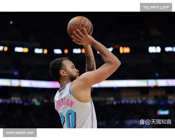 李凯尔砍下22分5篮板力挽狂澜 尽力扛起进攻责任为自我正名